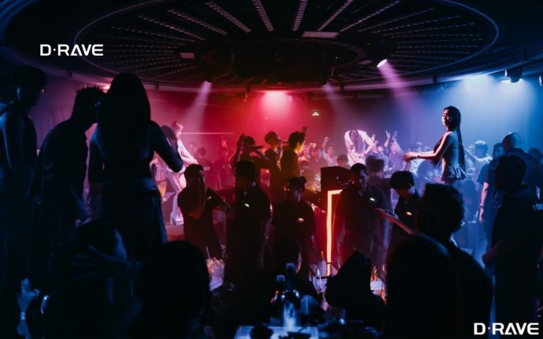 Khám Phá Club Cho Hội Chị Em Quẩy Xuyên Đêm